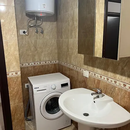 Apartament For Rent * Vlorë