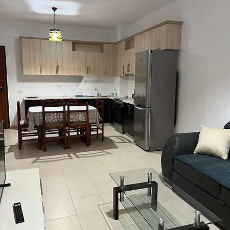 Apartament For Rent 公寓 Vlorë